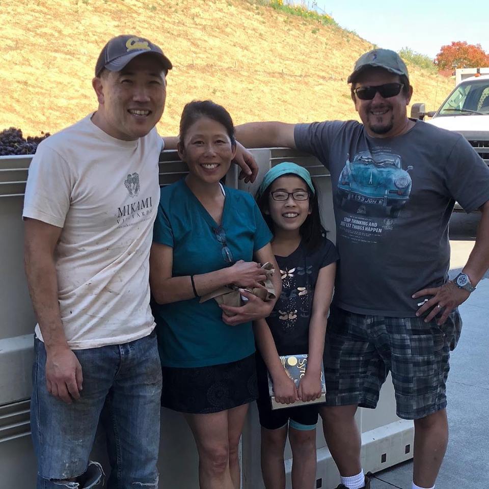 Jason Mikami, wife Mitzi Onizuka, daughter Kate Mikami & winemaker Kian Tavakoli