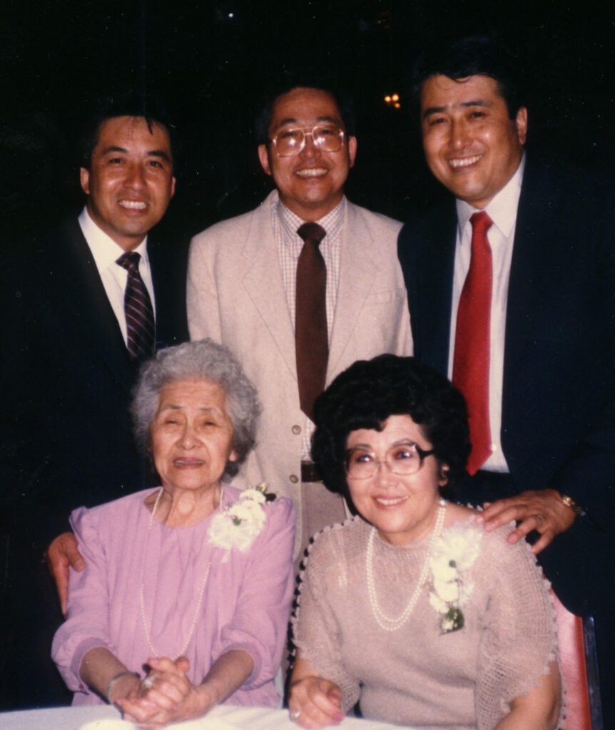 Michiko Tanimoto (Mom) and Yuri Taniguchi (sister) Back row (Left to right) Tanimoto brothers Akira, Kenji and Tetsu
